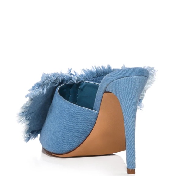 NWT. Azalea Wang Embellished Butterfly Stiletto Sandal In Denim. - Picture 5 of 7